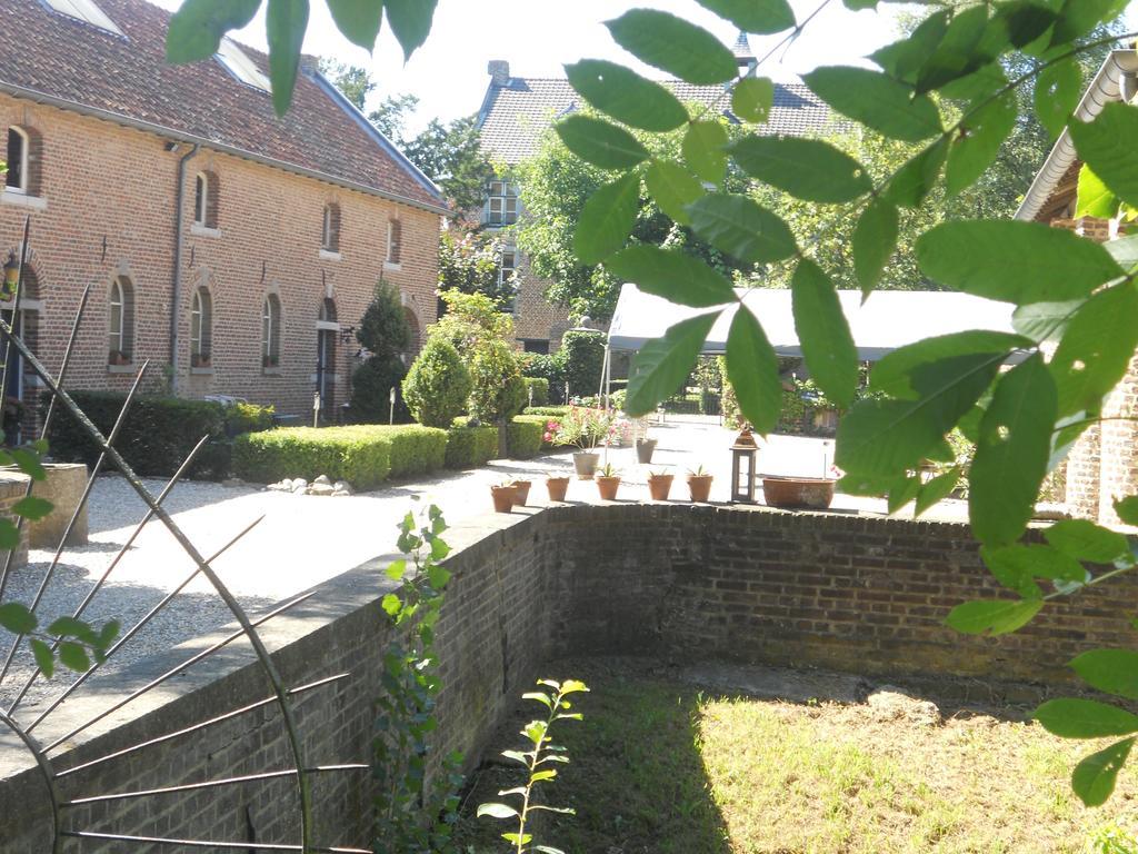 Chateau Holtum Hotel Born Exterior photo
